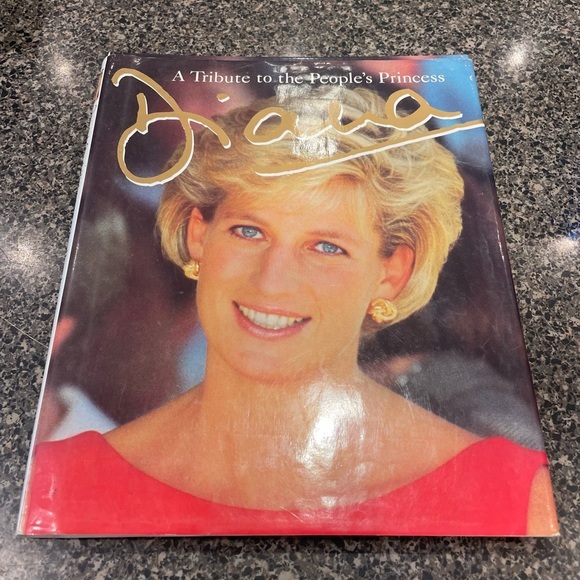 Princess Diana Tribute Hardcover Coffee Table Book - Picture 1 of 4